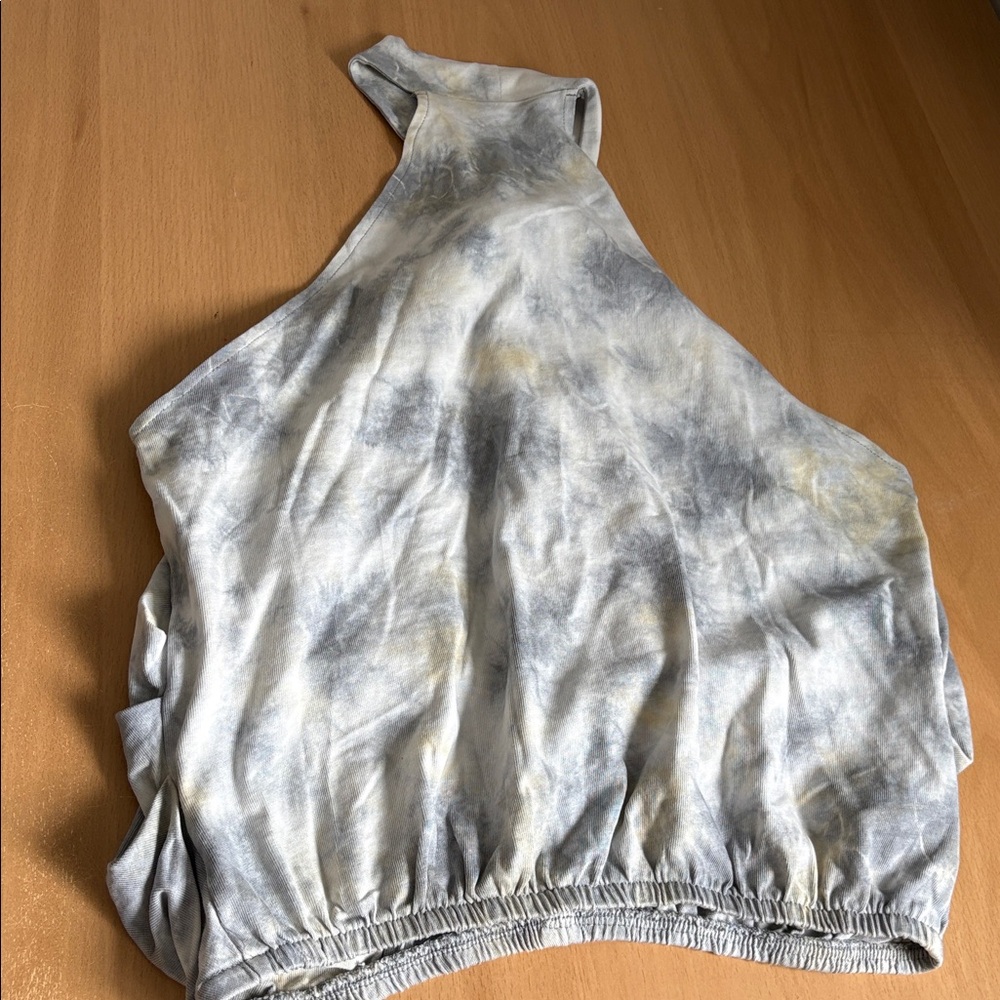 NWT Zara Gray and White High-Neck Tie-Dye Tank